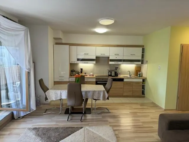 Luxury Cordia Apartment With Free Parking Budapesta