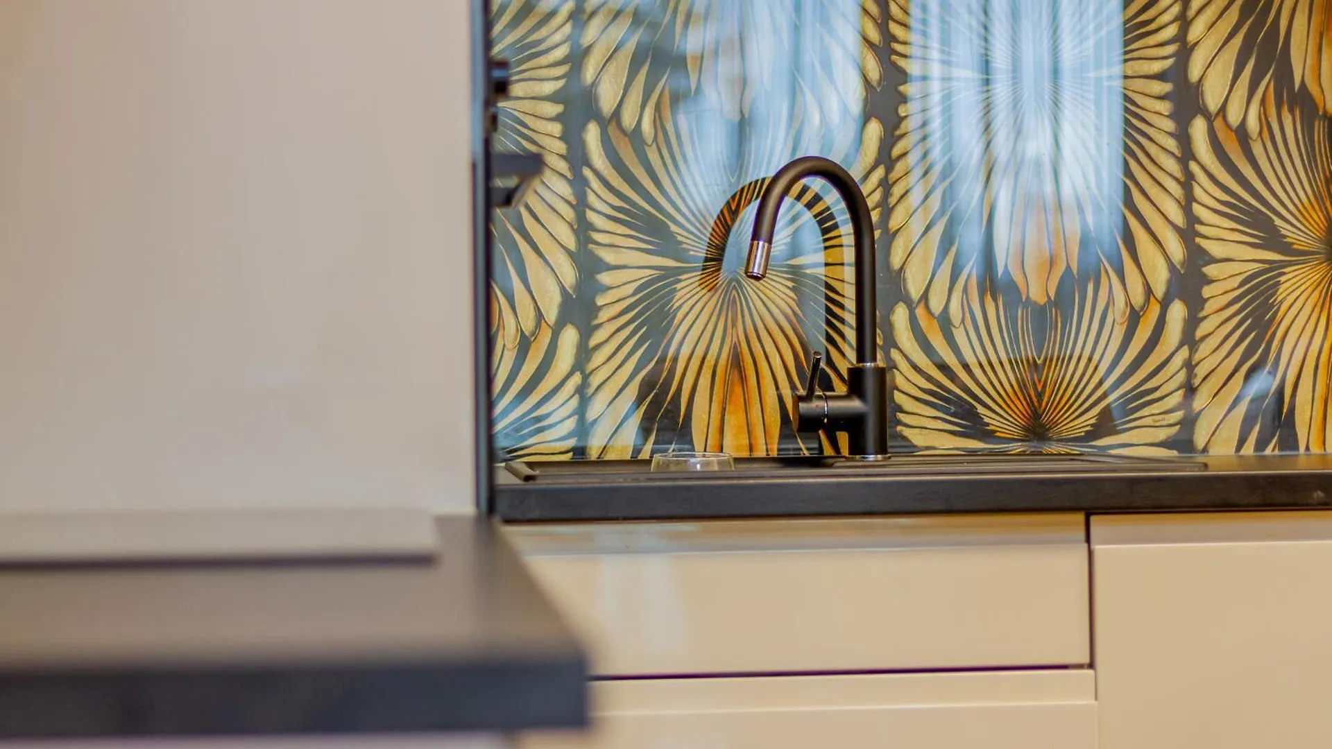 Luxury Cordia Apartment With Free Parking Boedapest 0*,  Hongarije
